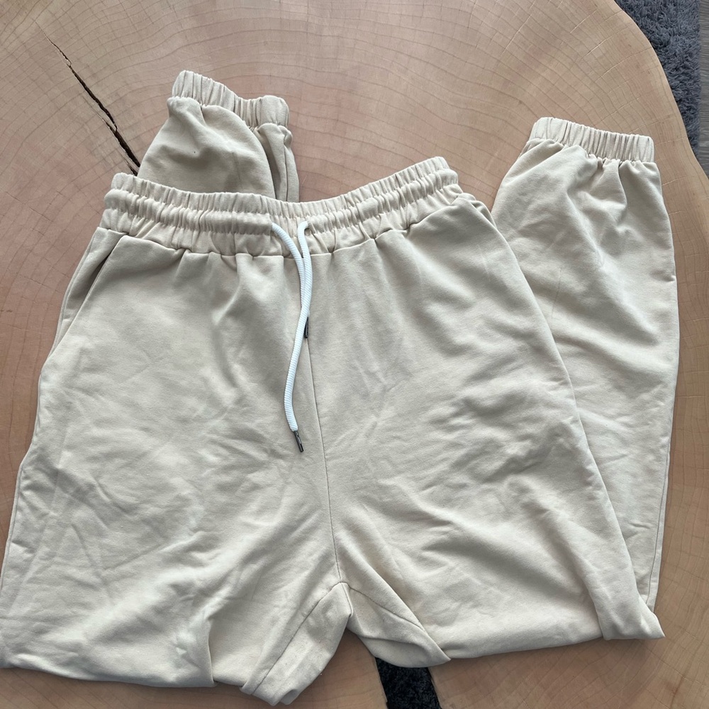 Women’s Cream joggers